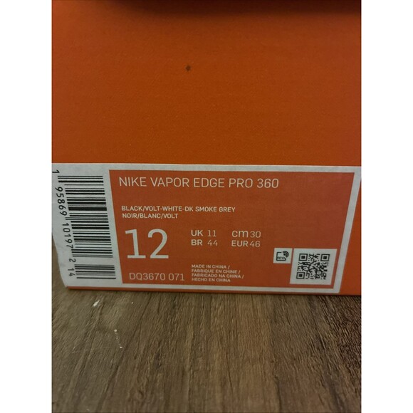 Nike Men Size 12 Vapor Edge Pro 360 Football Cleats Black Grey Volt DQ3670-071 - Picture 7 of 7